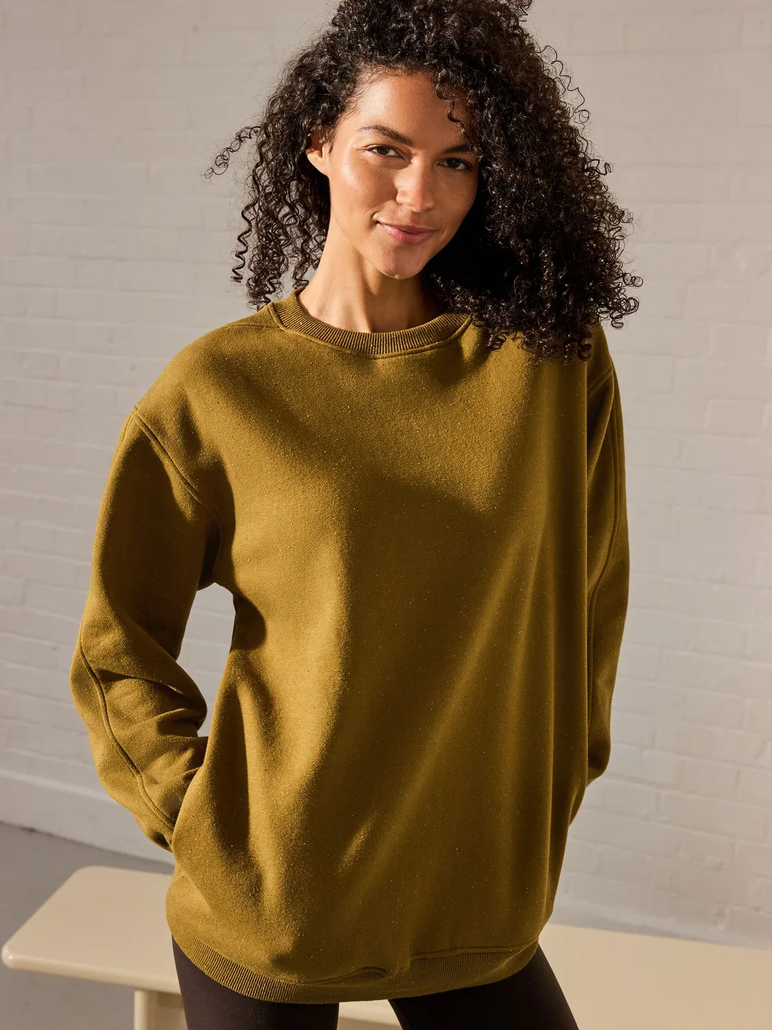 Свитшот женский Relaxed Fit Essentials Next, оливковый