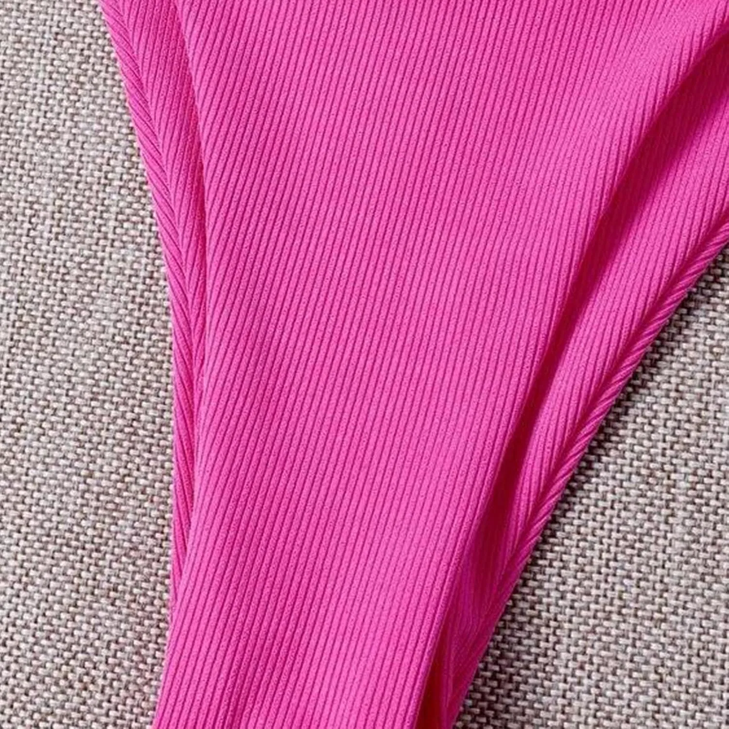 Женский бикини-сет с V-образным вырезом, Hot Pink — фото 4