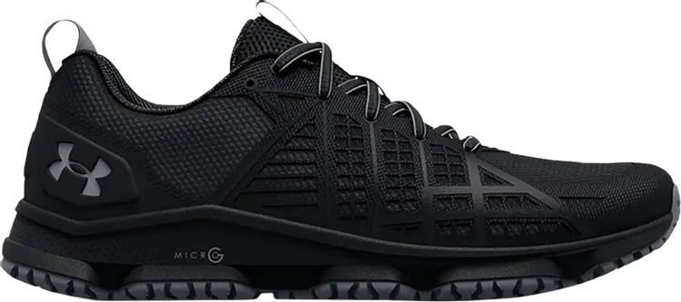 

Кроссовки Under Armour Wmns Micro G Strikefast Black Pitch Grey, черный