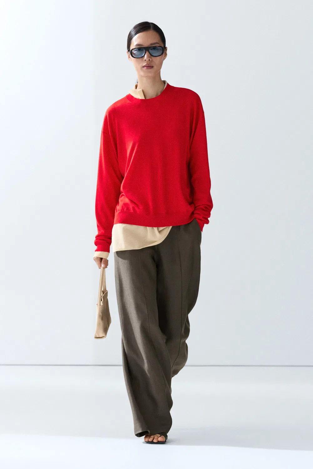 Свитер Massimo Dutti, вязаный, с круглым вырезом, красный