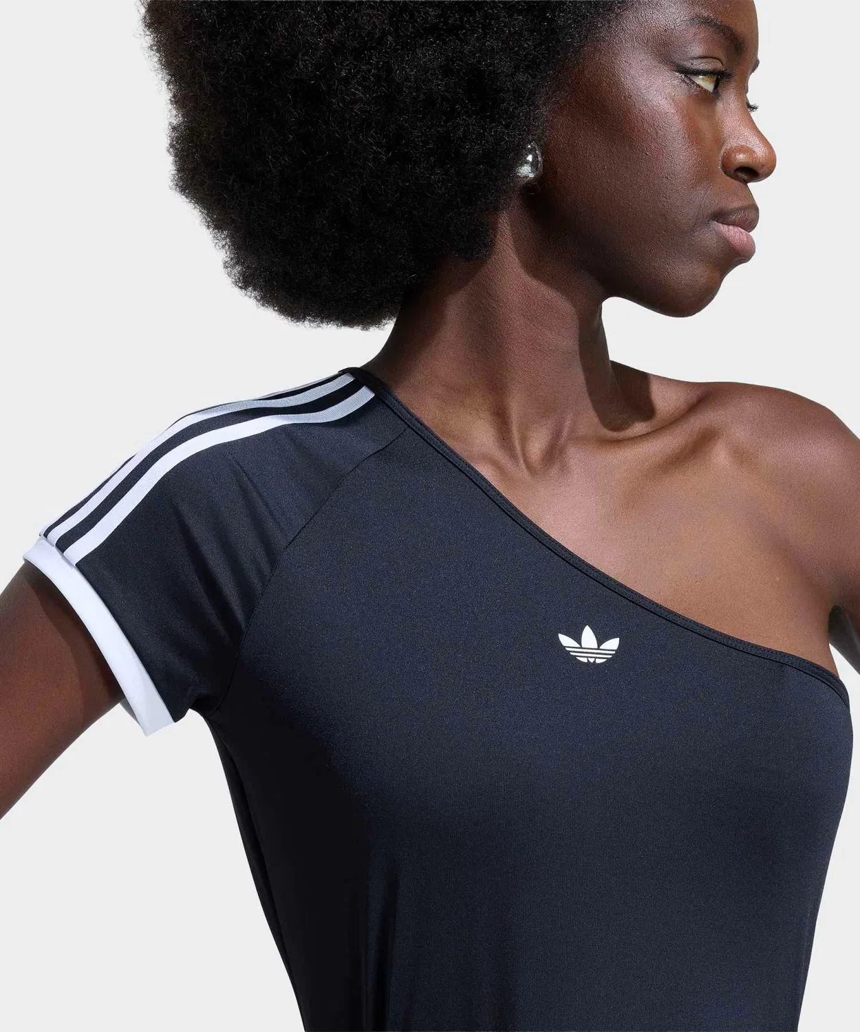 Женская футболка оффшольдер с длинным рукавомAdilenium 5.0 Adidas, Черный — фото 3