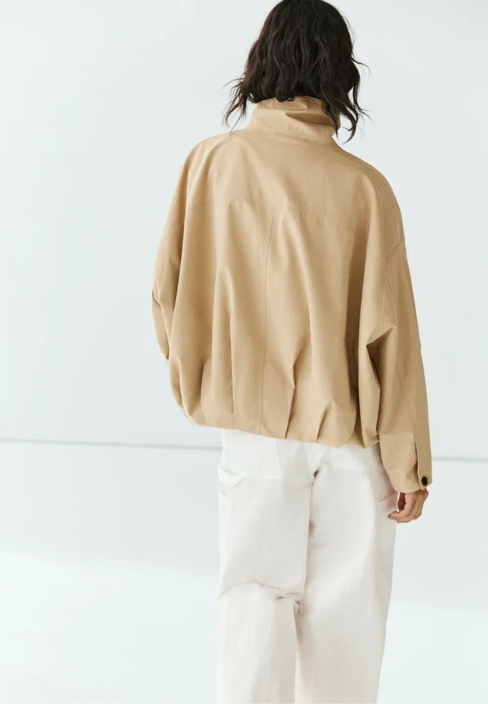 Куртка-Бомбер со складками и воротником-стойкой - куртка-бомбер Massimo Dutti, Light Brown — фото 3