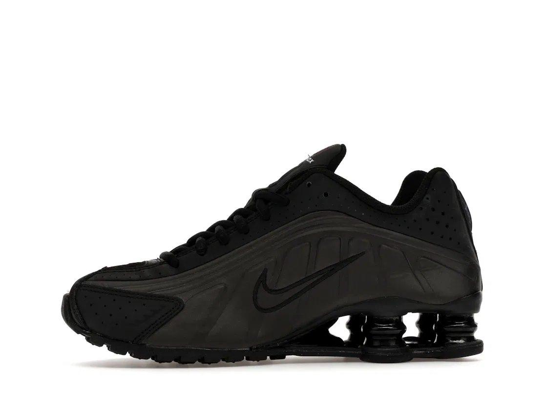 Детские кроссовки Lifestyle Nike Shox R4 Nike, Black/Black/Bright Crimson/Black — фото 3
