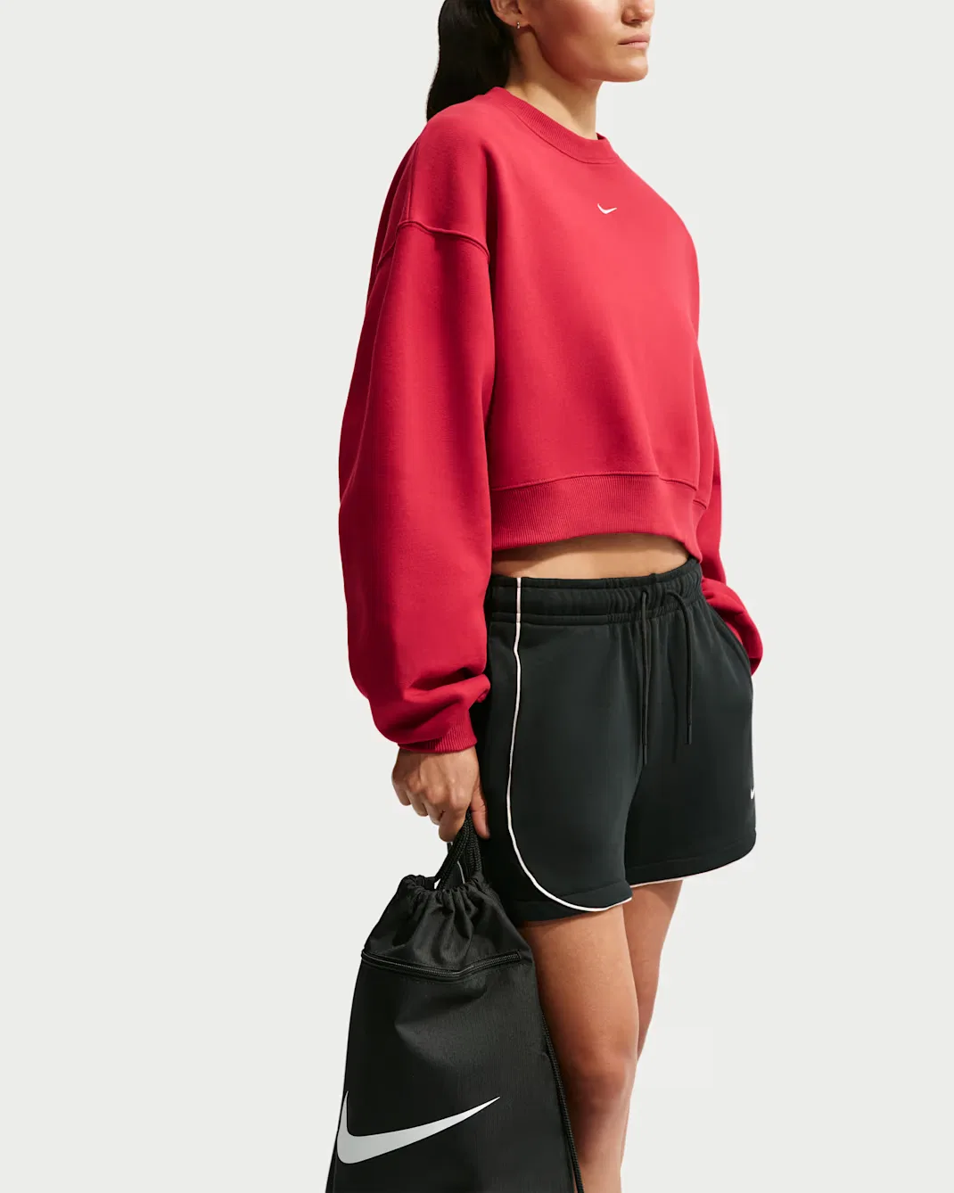 Женская укороченная футболка оверсайз с круглым вырезом Nike Studio Fleece Medium Weight, Tough Red/Sail — фото 3