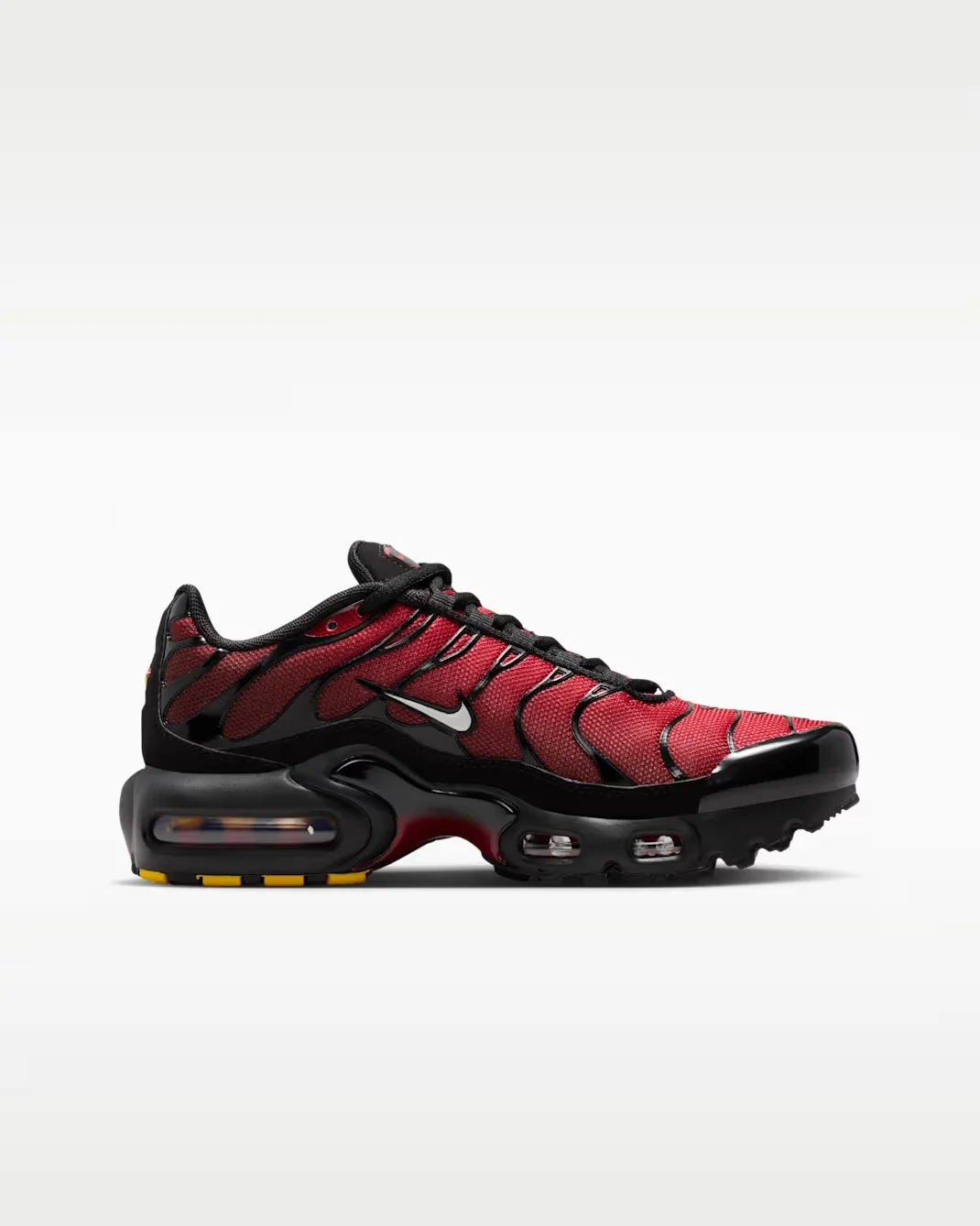Кроссовки подростковые Nike Air Max Plus, красный/черный — фото 2