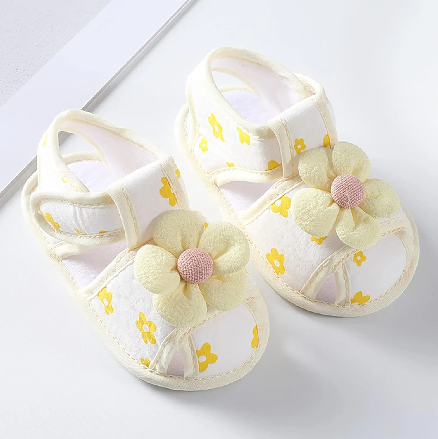 Детские ботиночки для девочек с открытым носком и бантом, модель Tie Dye Shoes, Yellow — фото 3