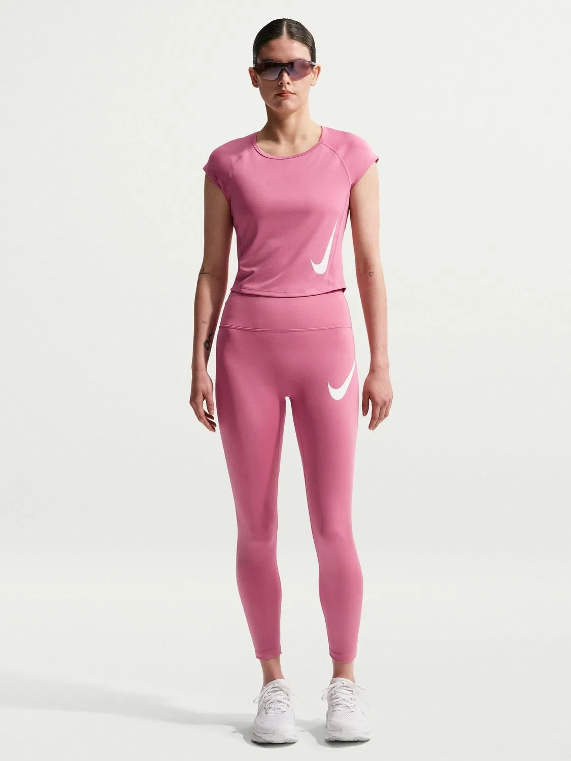 Леггинсы для бега Tempo Swoosh Nike, Peony Pink