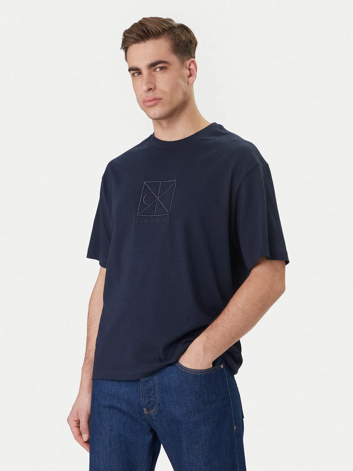 Мужская футболка стандартного кроя Emblem Graphic Calvin Klein, темно-синий