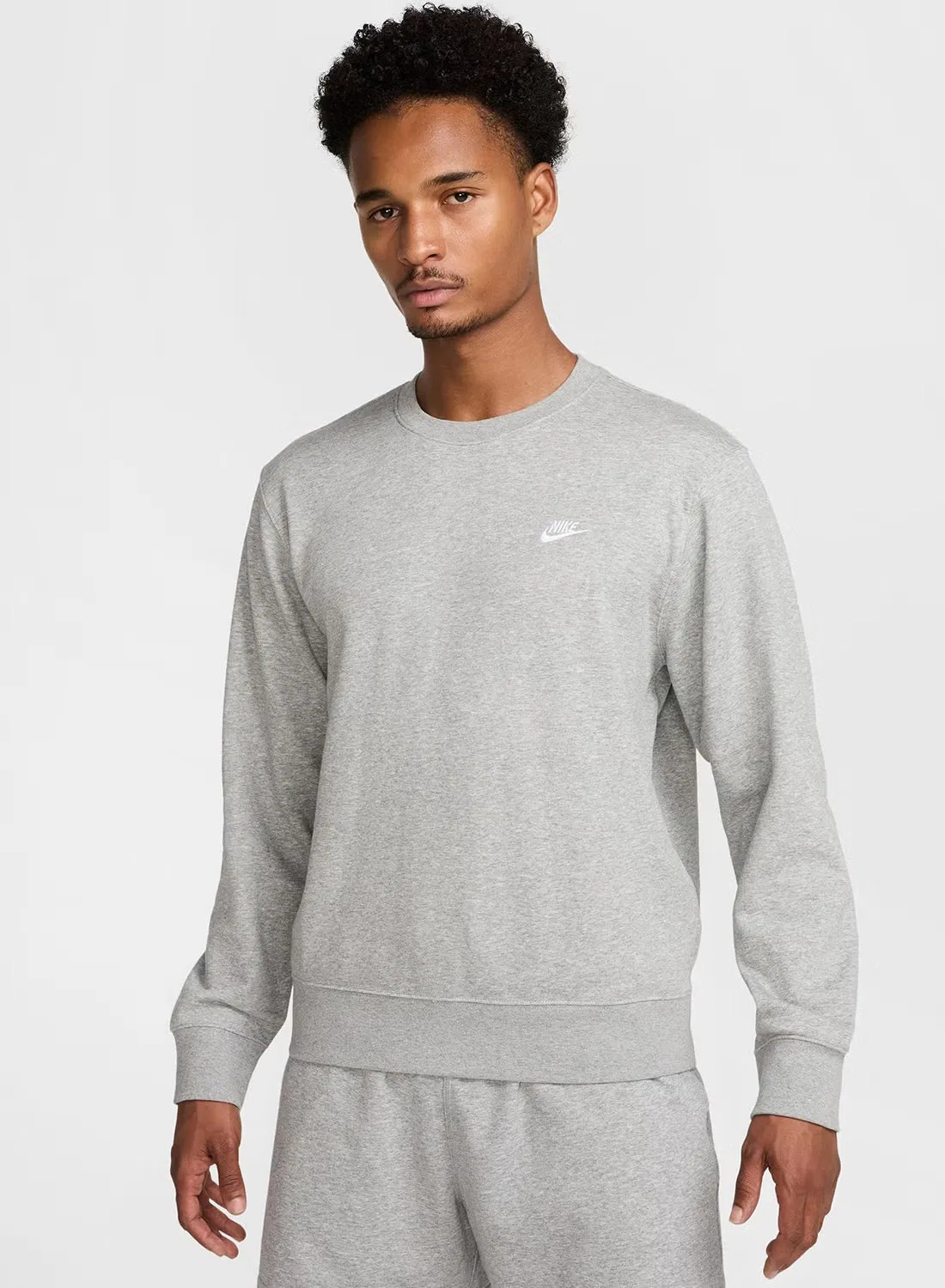 Свитшот из футера с длинным рукавом Club Fleece Nike, серый — фото 3