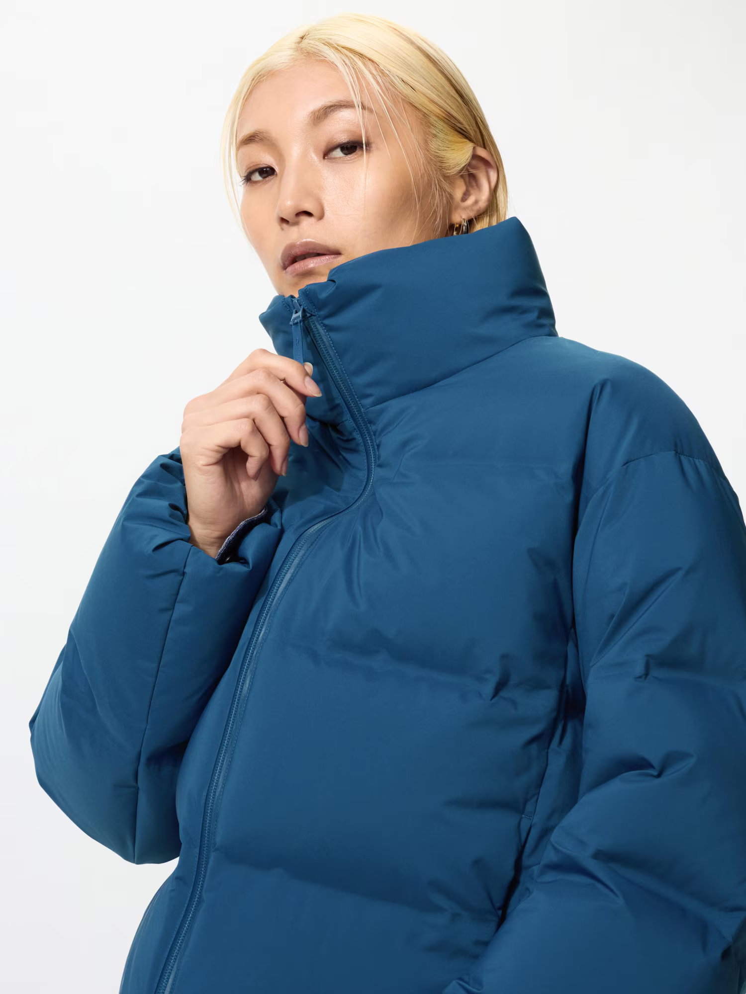 Бесшовная пуховая куртка Uniqlo, 68 синий — фото 4