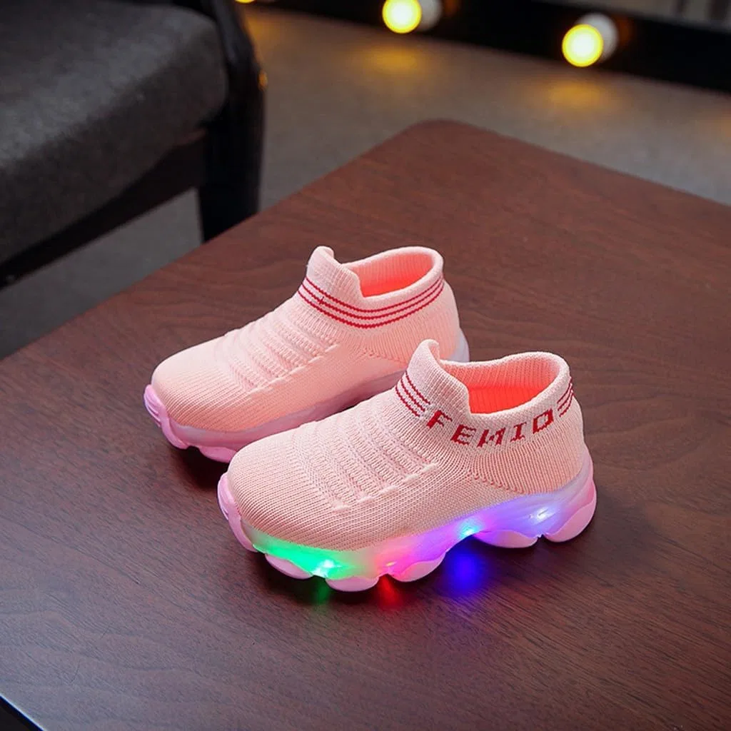 Детские кроссовки со светящейся подошвой для мальчиков и девочек, Pink — фото 2
