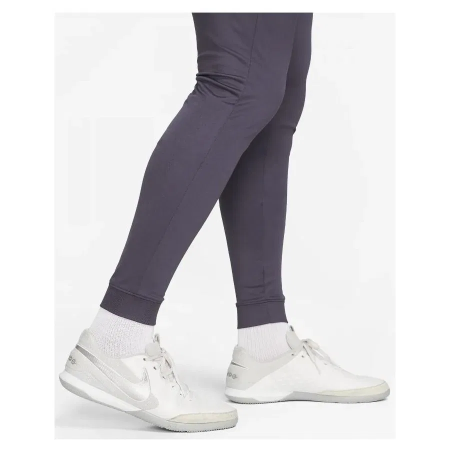 Спортивные штаны с технологией Dri-FIT, модель Strike Third, Nike, Дымчатый — фото 3