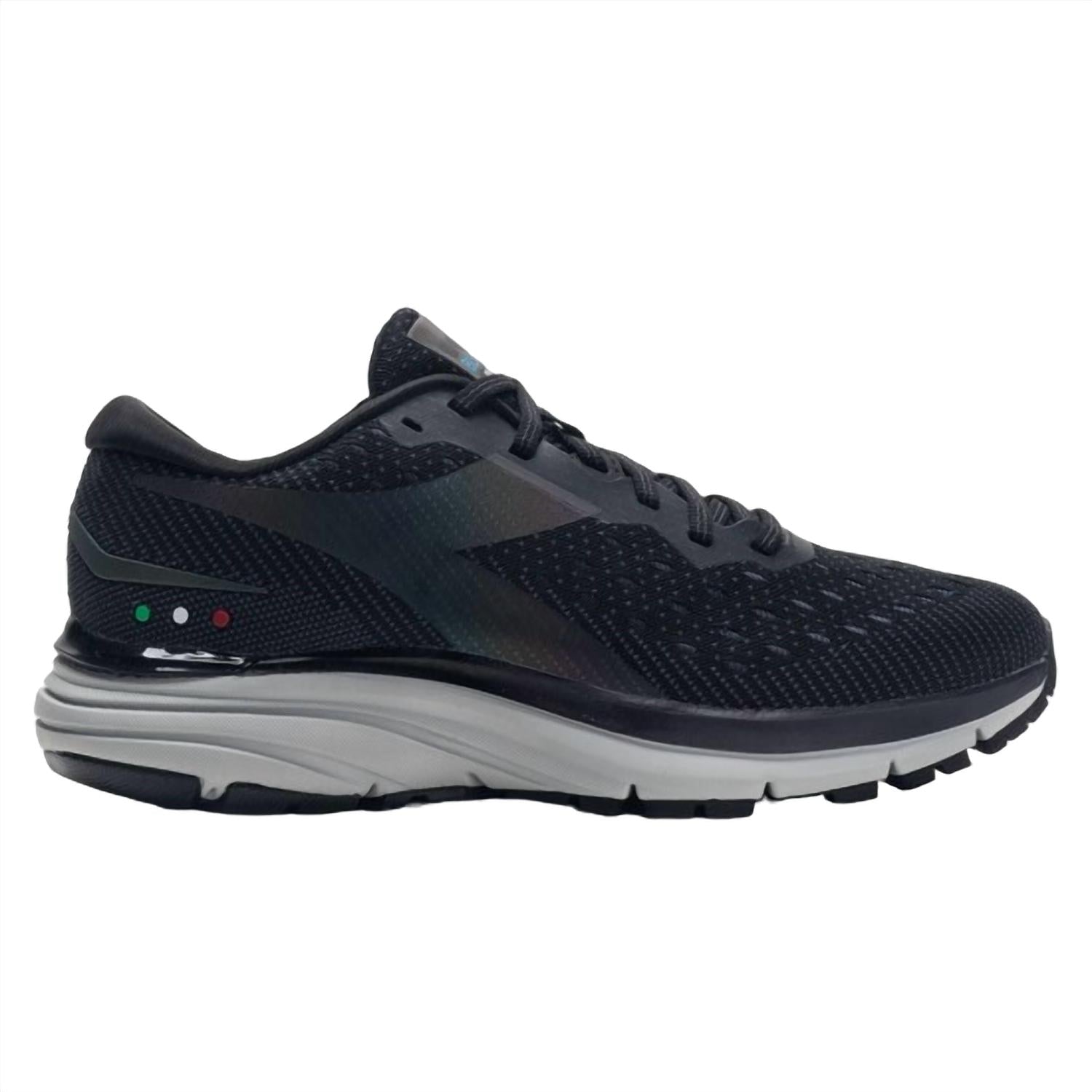 Женские кроссовки Mythos Blushield Hip 6 в черном/серебристом цвете Diadora