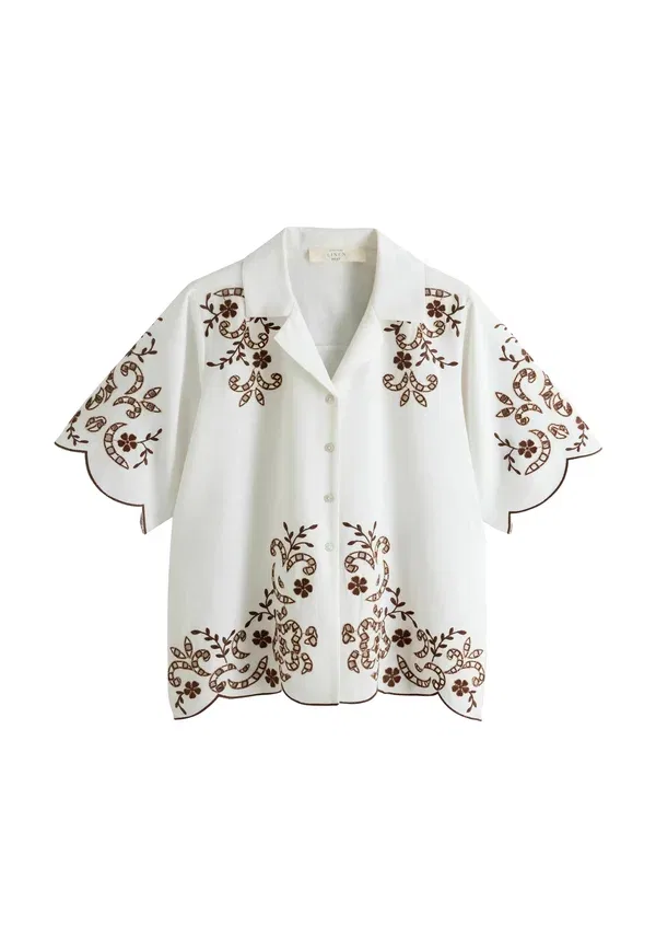 Блуза с вышивкой Regular fit - broderie short sleeve shirt - button-down blouse Next, White chocolate brown, белый/коричневый/шоколадный