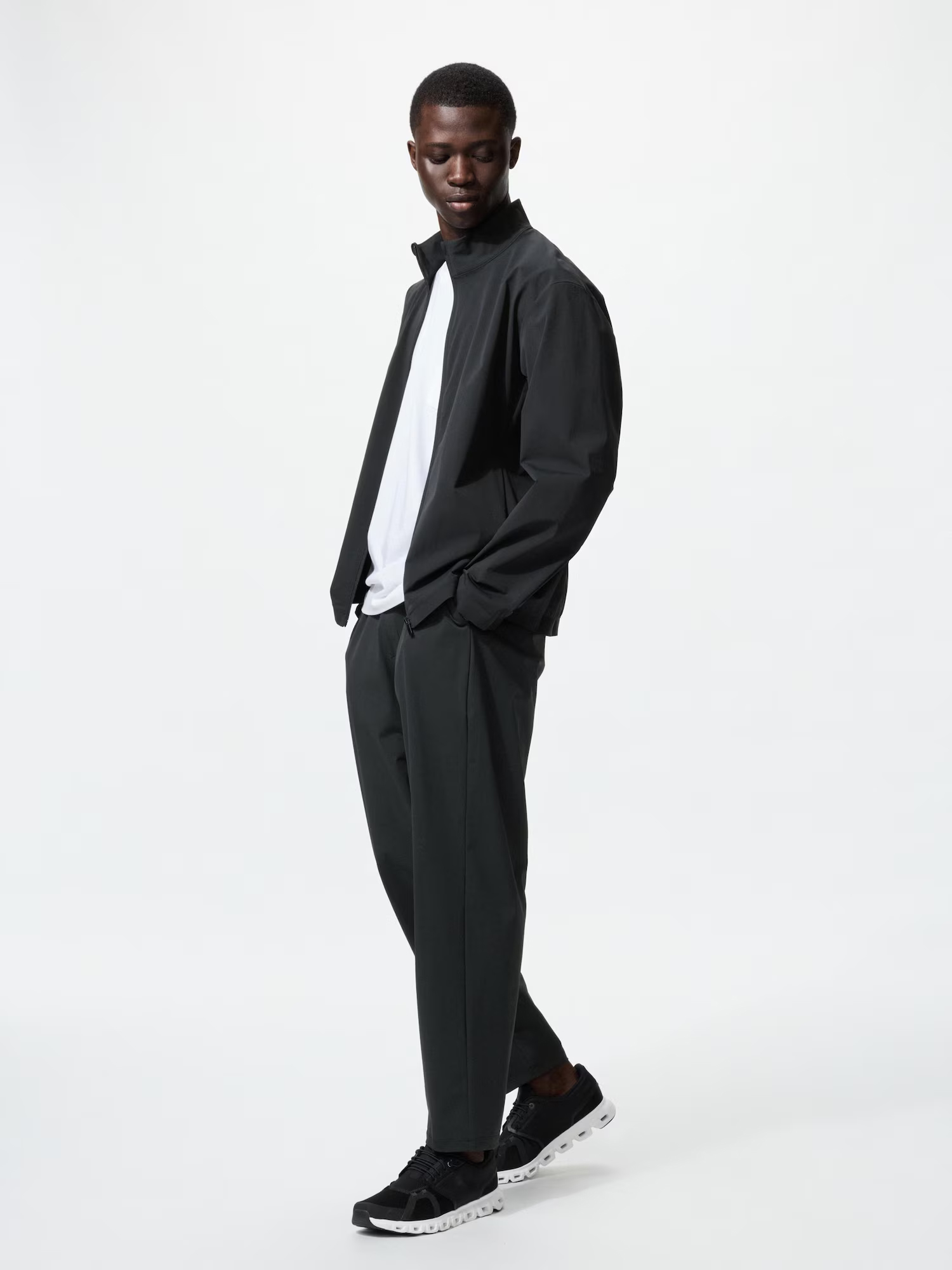 Спортивная куртка высокой эластичности Uniqlo Unisex, 09 черный — фото 2