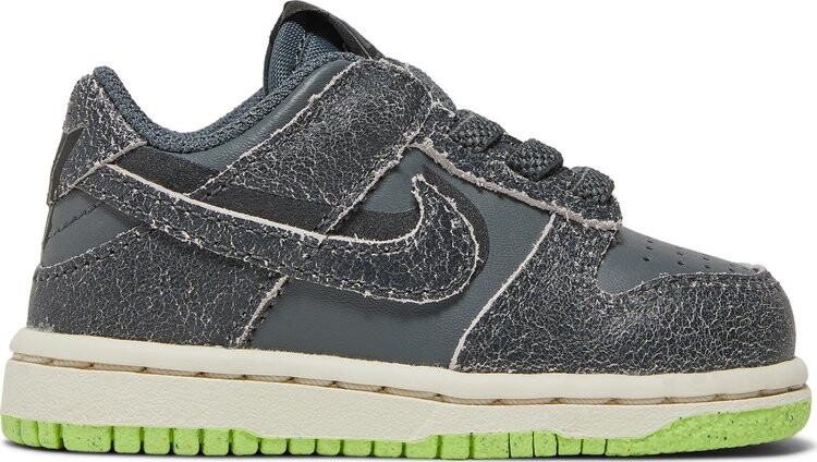 

Кроссовки Nike Dunk Low SE TD 'Halloween - Cauldron', серый