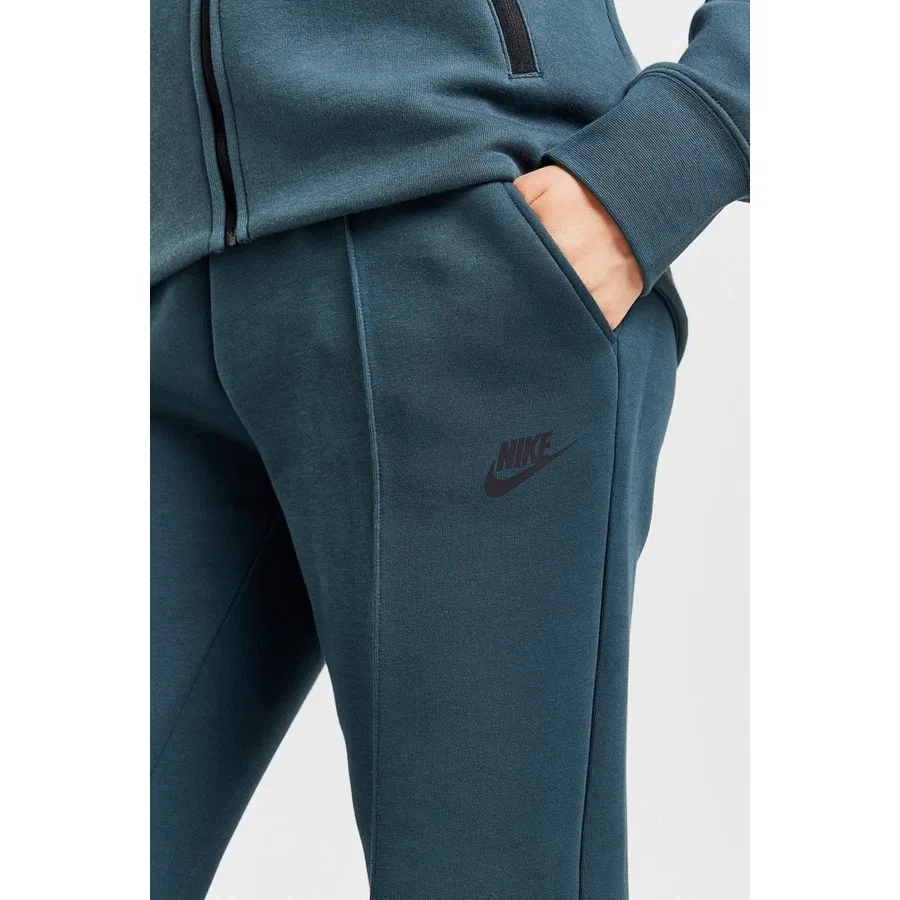 Женские спортивные штаны Tech Fleece с зауженным кроем Nike, Темно-зеленый — фото 3
