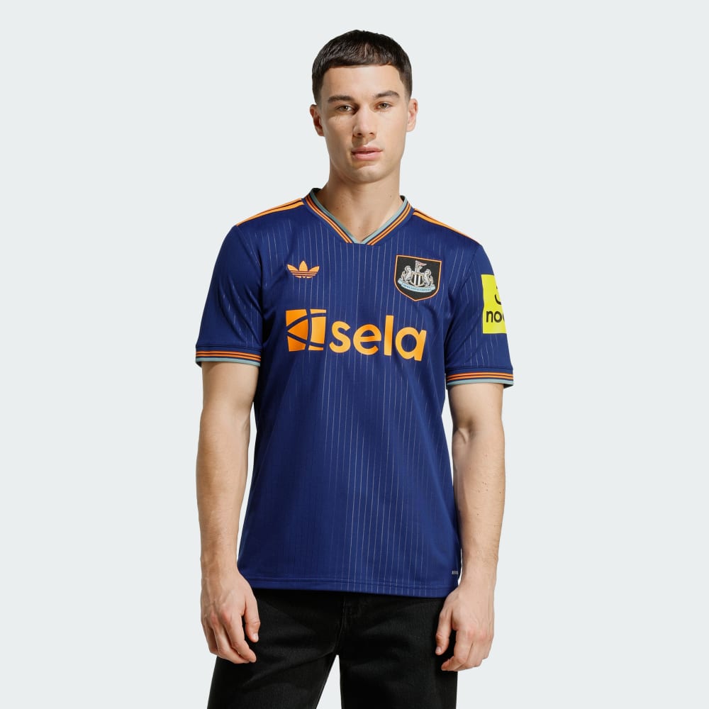 

Джерси Adidas Newcastle United FC 25/26 Third Jersey, цвет Victory Blue/Bahia Orange
