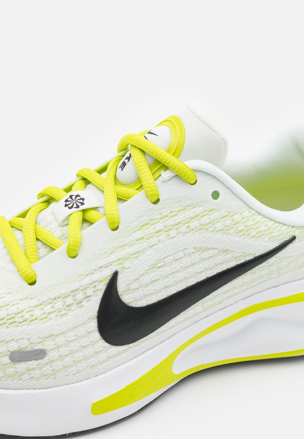 

Кроссовки JOURNEY RUN Nike, белый