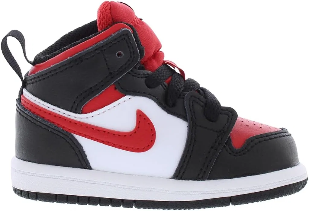 Детские кроссовки для мальчиков Jordan, Black/Fire Red/White — фото 3