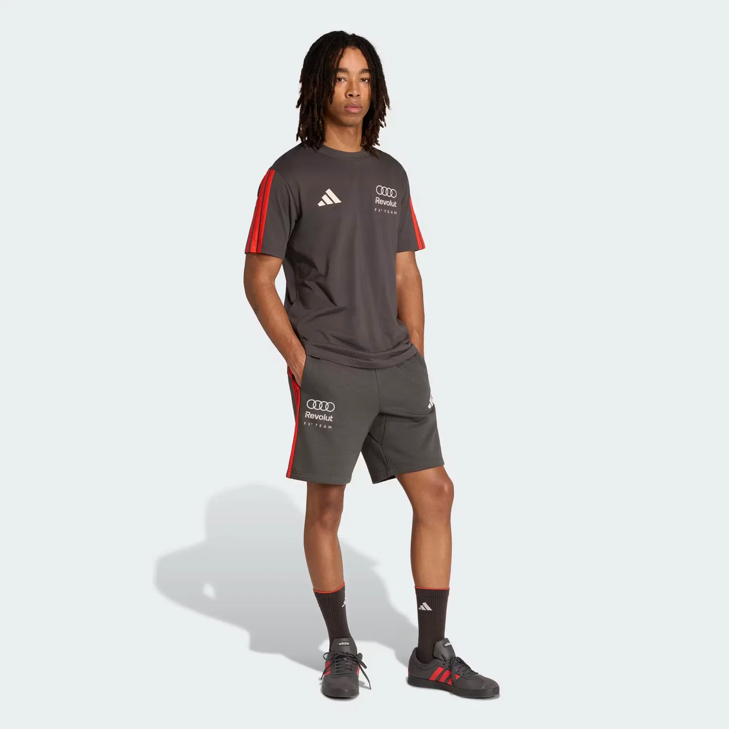 Мужские шорты на флисе с кулиской Audi Revolut F1 Team DNA Short Adidas Performance, черный — фото 4
