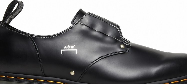 Ботинки мужские Dr. Martens низкие с принтом, черный — фото 2