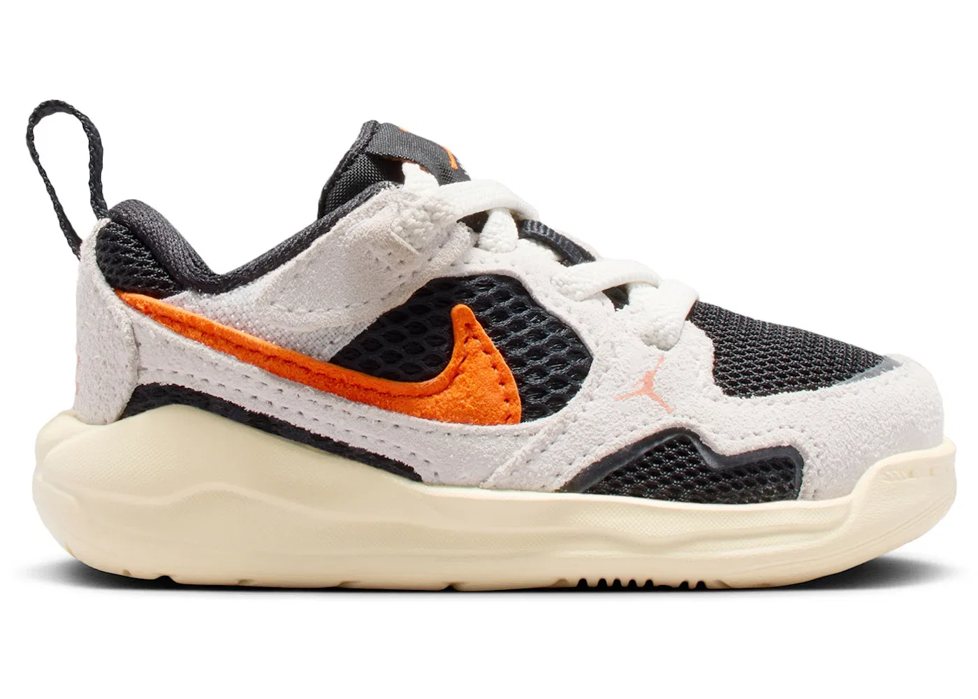 Детские кроссовки Lifestyle Jordan CMFT Era Jordan, Black/Sail/Coconut Milk/Starfish