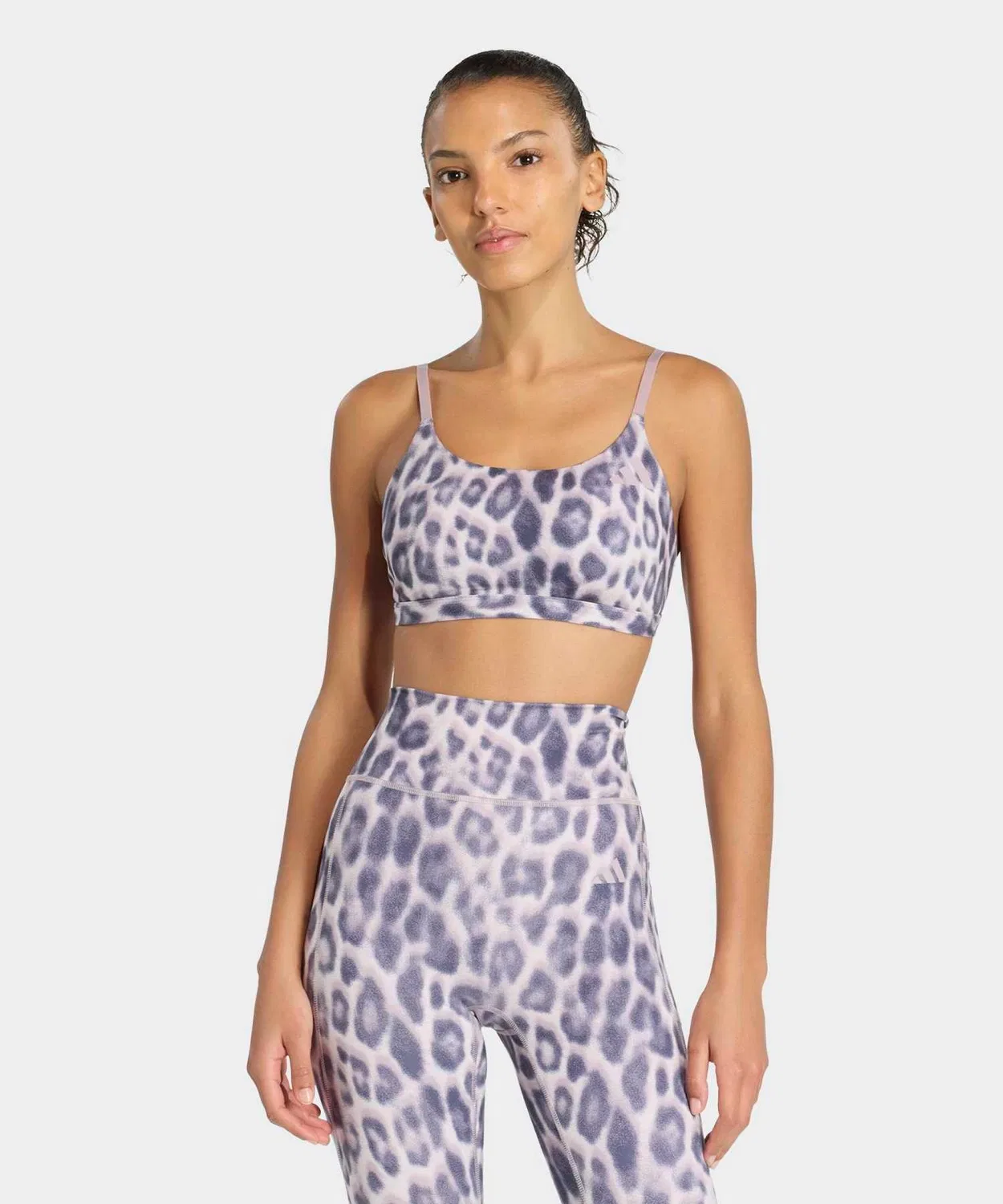 Женский спортивный бюстгальтер с принтом Optime Essentials Workout Leopard Light Support Bra Adidas, Purple