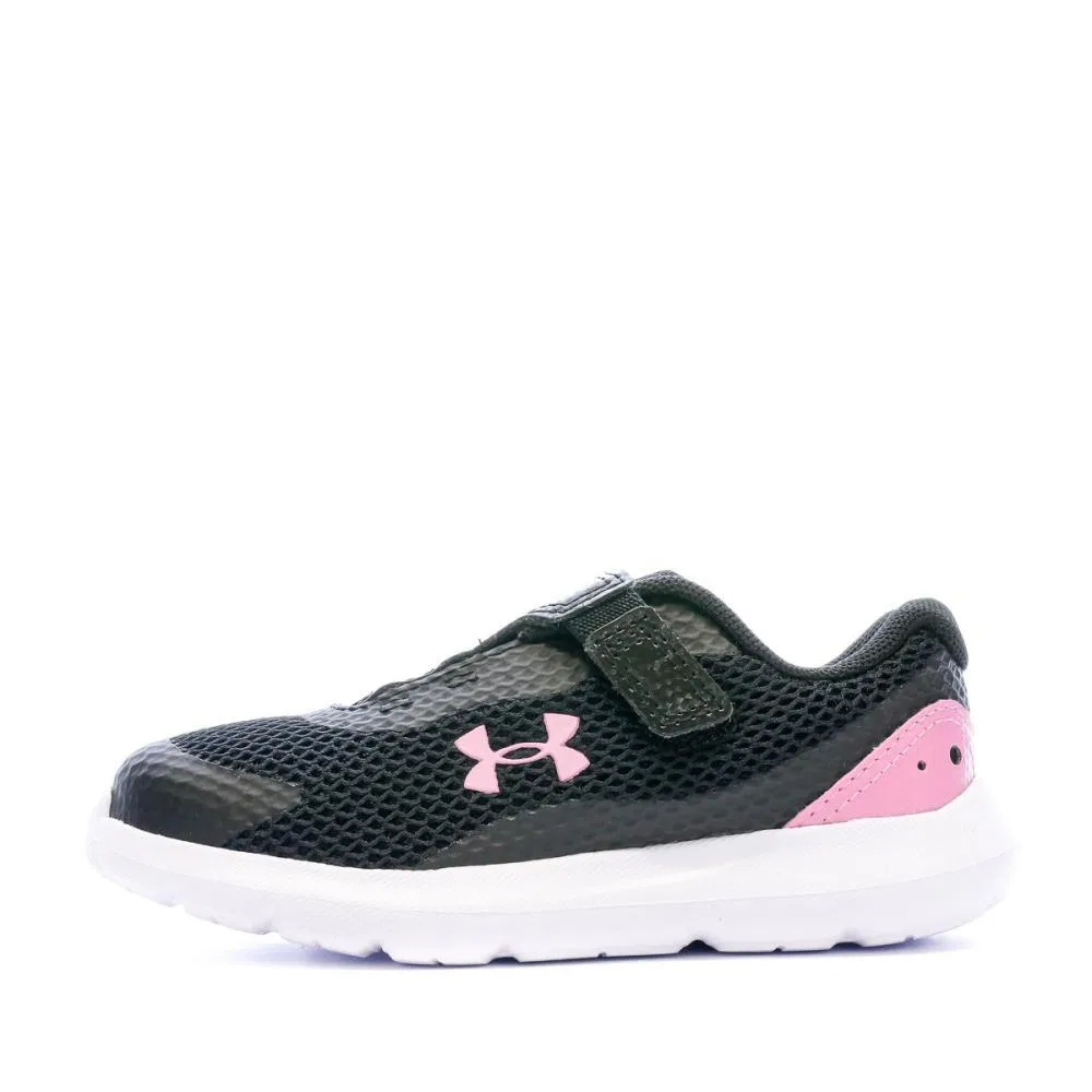 Детские кроссовки с закрытой пяткой Under Armour Surge 3, Schwarz Rosa
