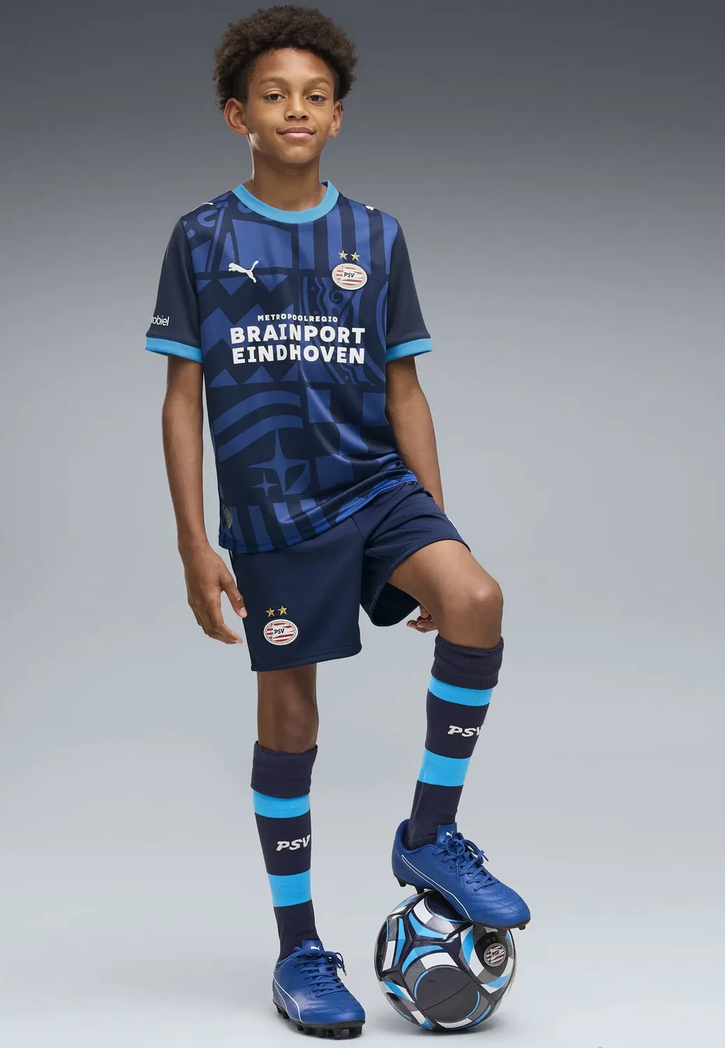 Шорты PSV Эйндховен 26/27. Унисекс - клубная одежда Puma, Navy-Speed Blue
