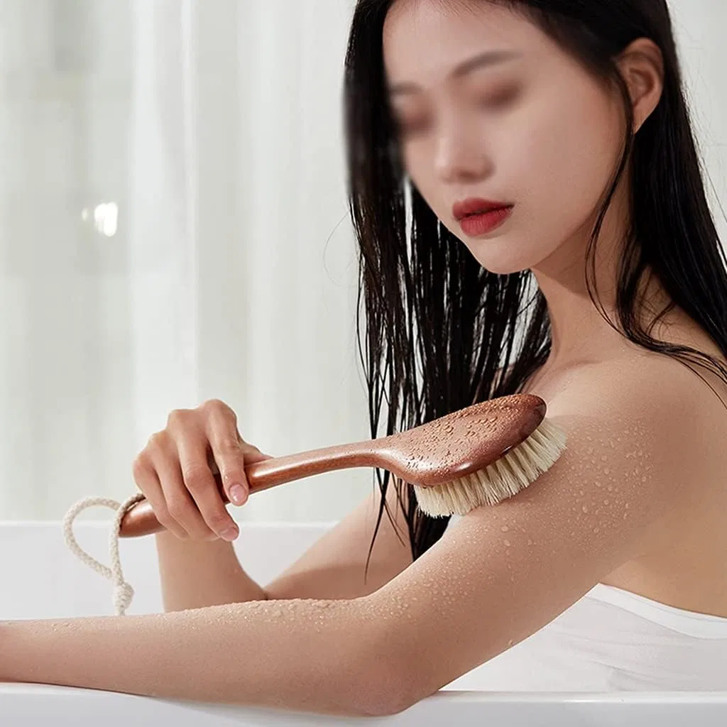 Щетка для тела Body Scrubber, натуральная щетина, сандаловое дерево, Коричневый Dxiumzhp — фото 2