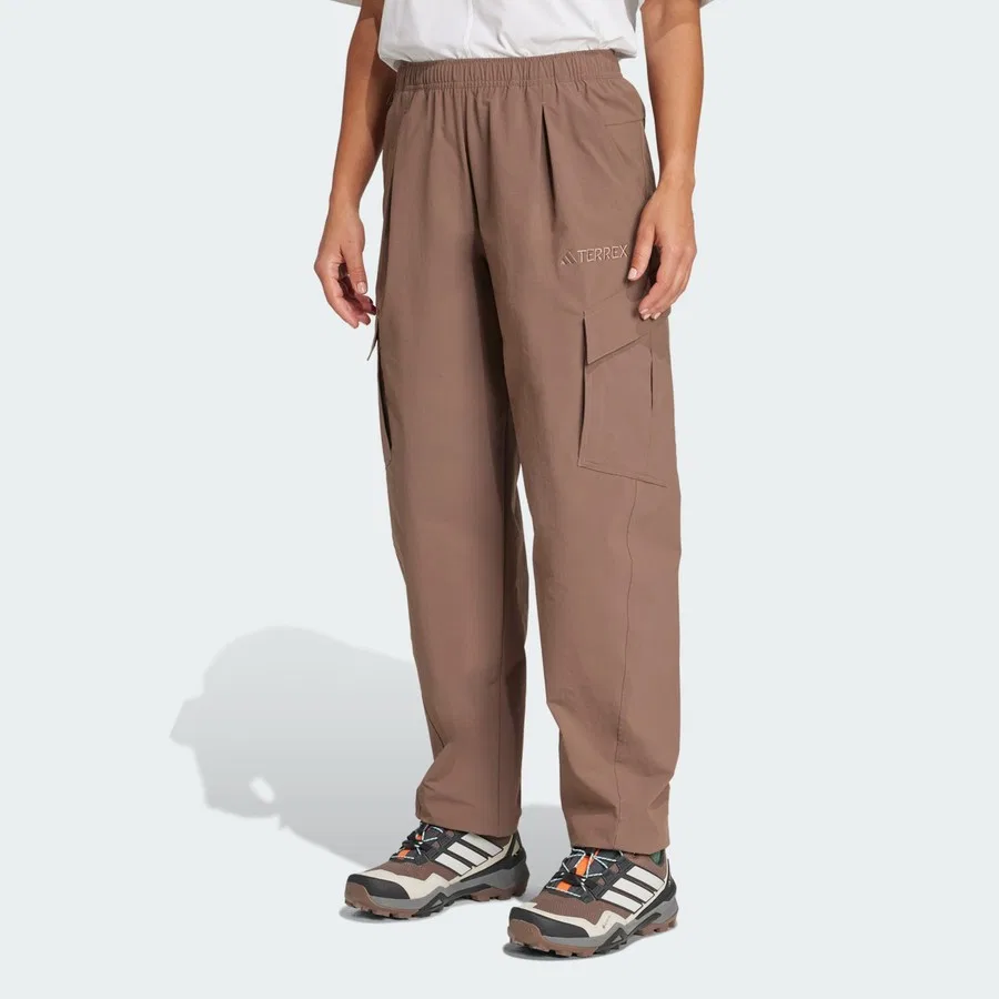 Штаны карго из легкой ткани с принтом, модель Terrex Xploric Cargo Pants, adidas, Коричневый