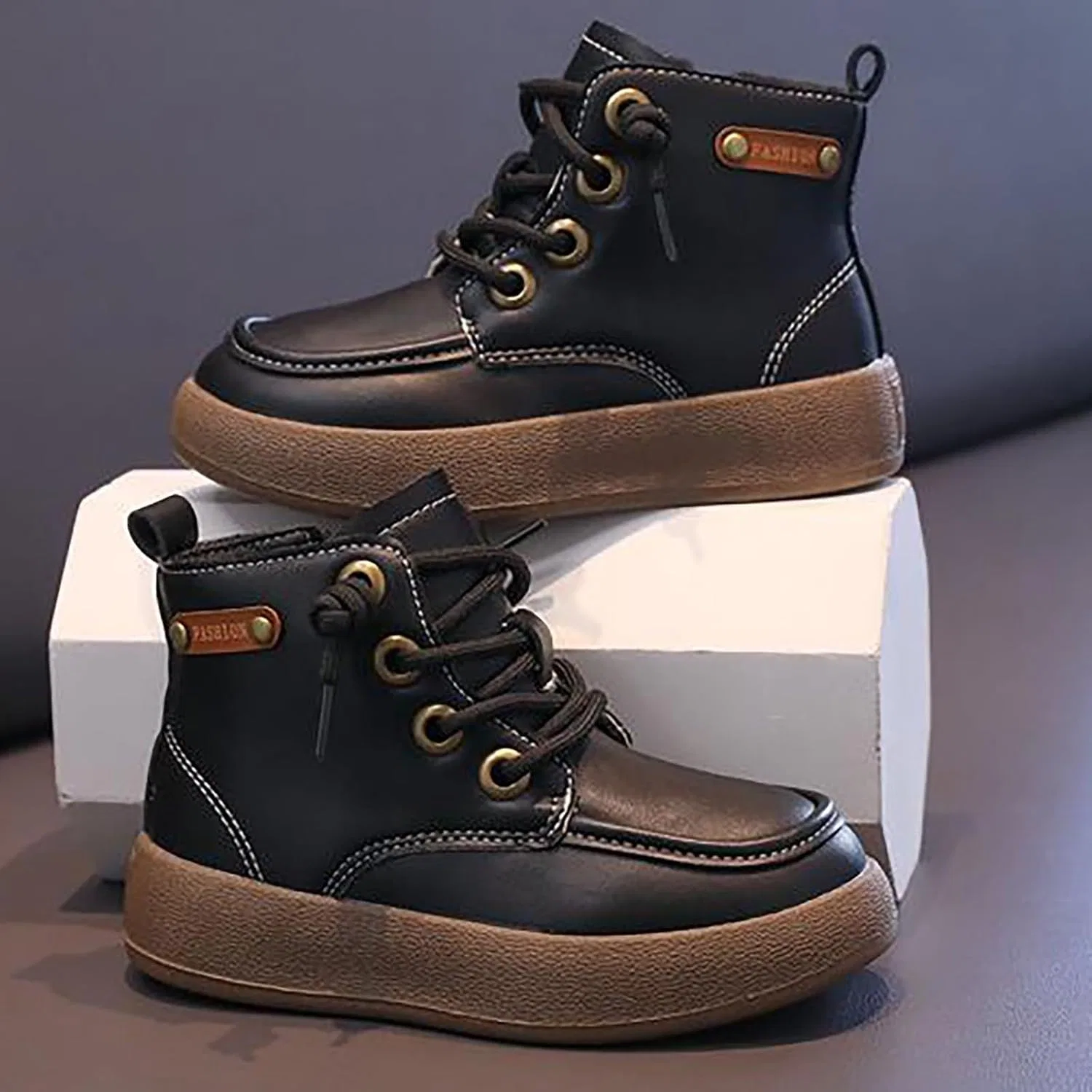 Детские кожаные зимние ботинки для мальчиков на шнуровке, Black — фото 2