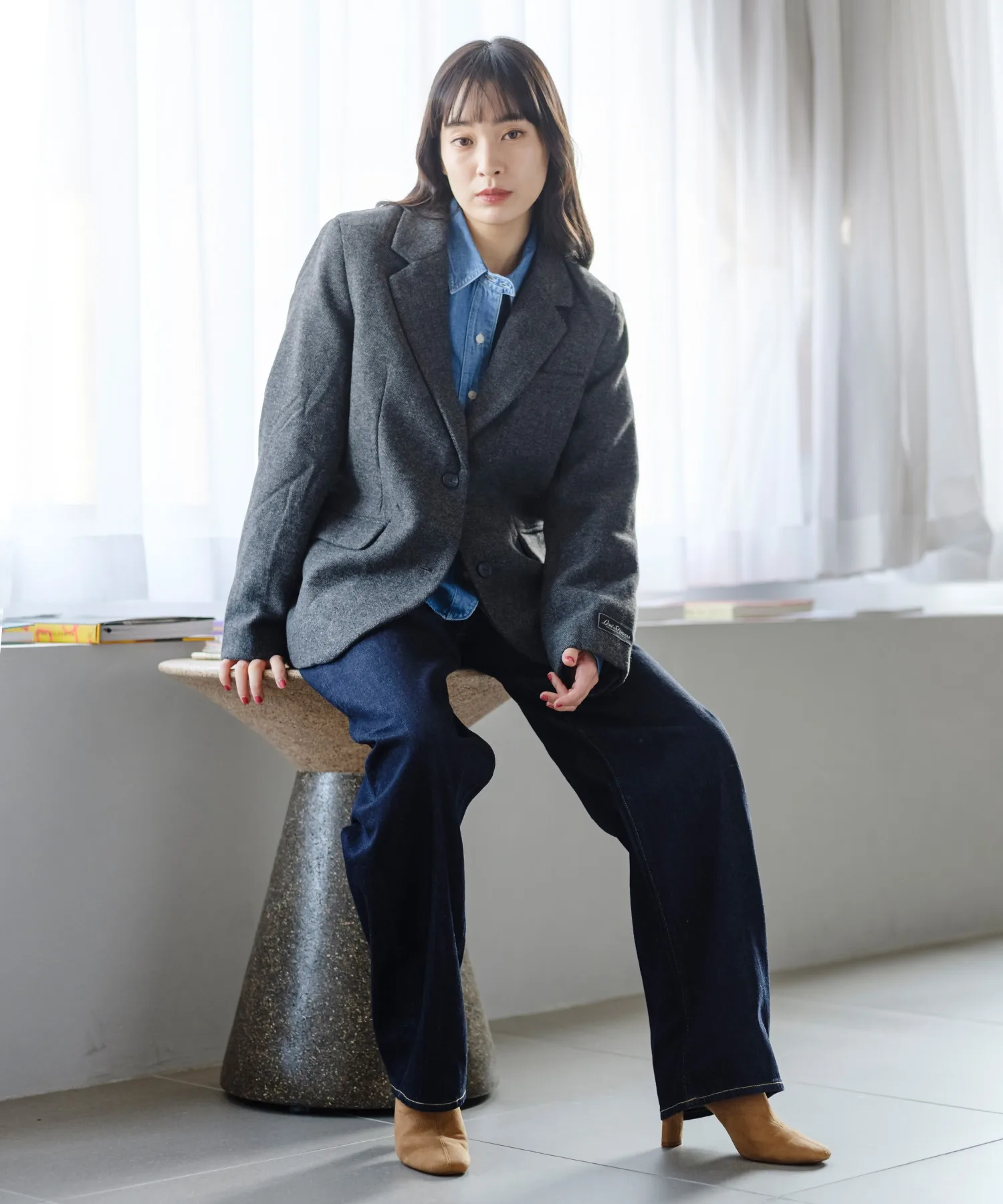 Женская куртка классического кроя из твида Levi's Tweed Jacket черная — фото 3