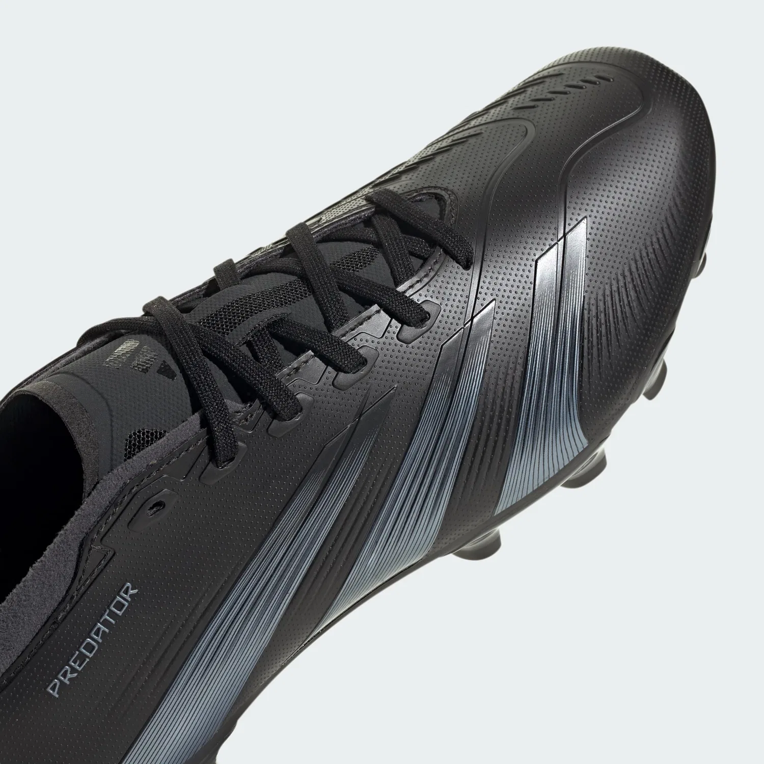 Детские кроссовки для мальчиков с принтом Predator 24 League Low Multi-ground Boots Adidas, Core Black Carbon Core Black — фото 4