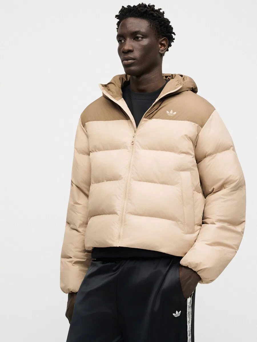 Куртка ADIDAS ORIGINALS Between-Season 'HOODED REGEN' в бежевом и кремовом цветах — фото 4