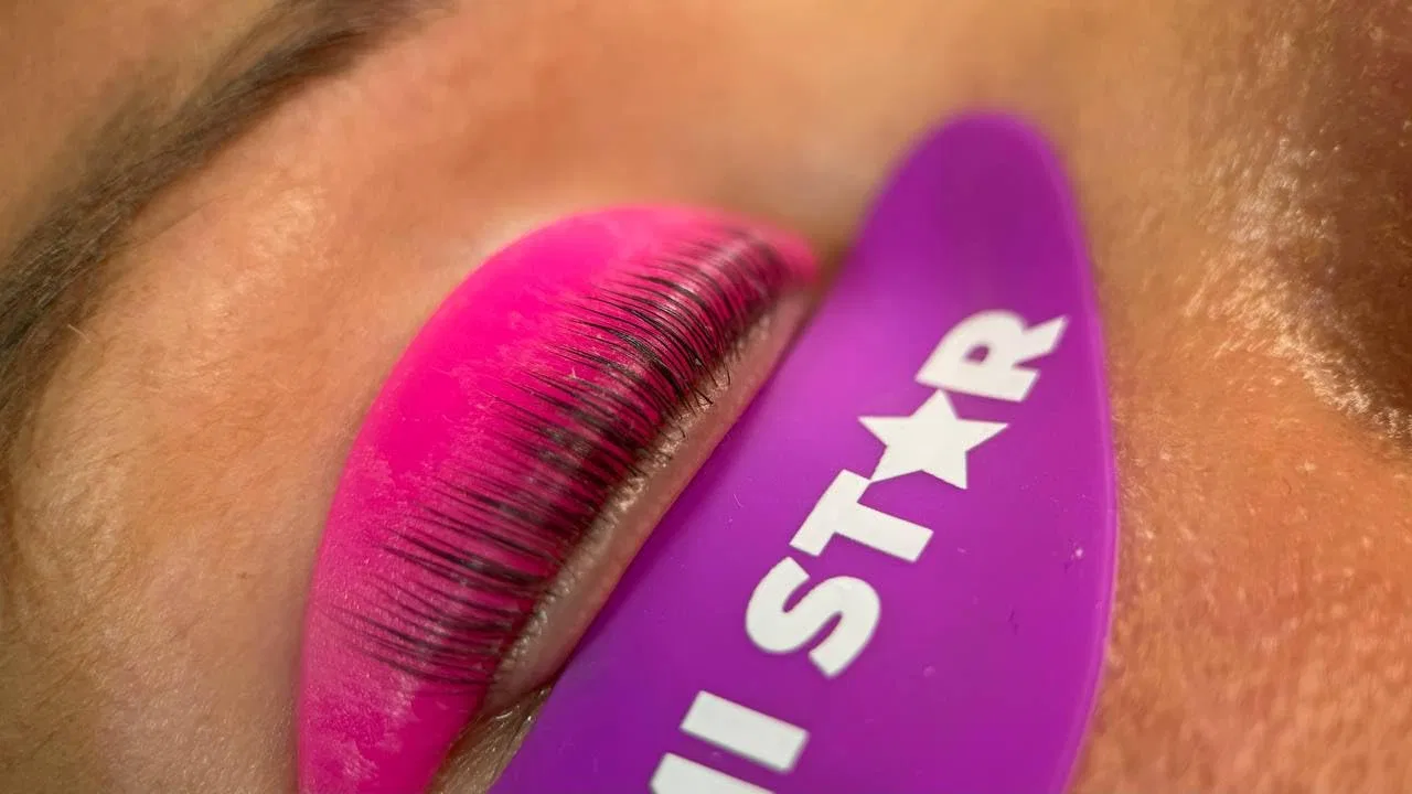 Глю-бальзам для ресниц LAMI LASHES, 20 мл, Pink — фото 3