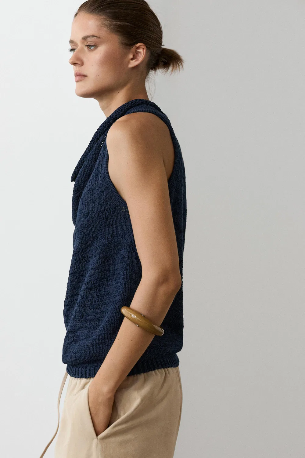 Топ Massimo Dutti Knit With Draped Neckline, темно-синий — фото 4