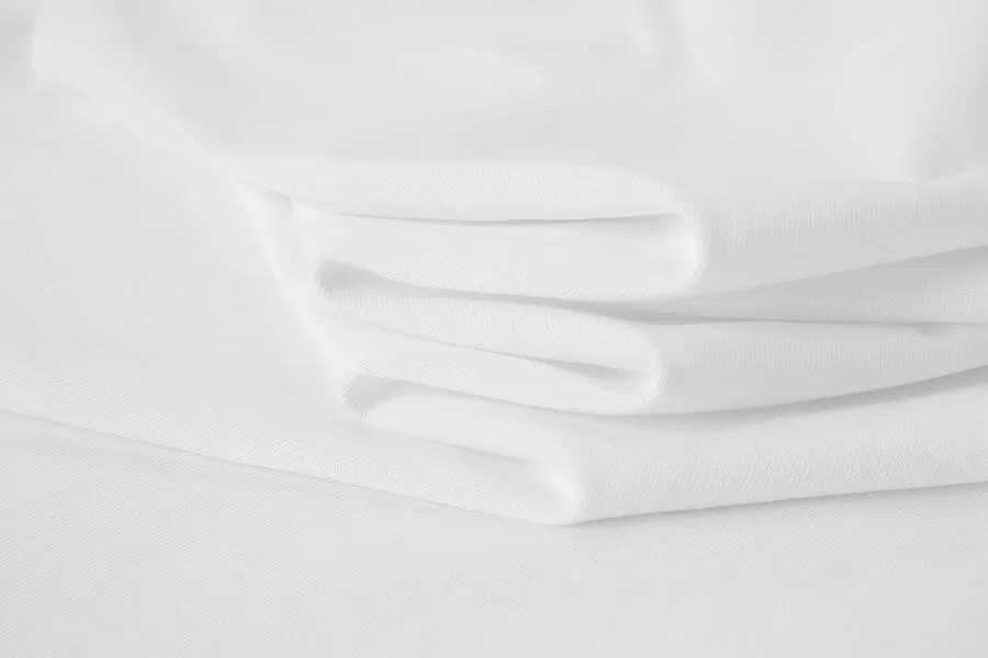 Футболка с принтом рыбы Abstract Colorful Trout in A Row, White — фото 3