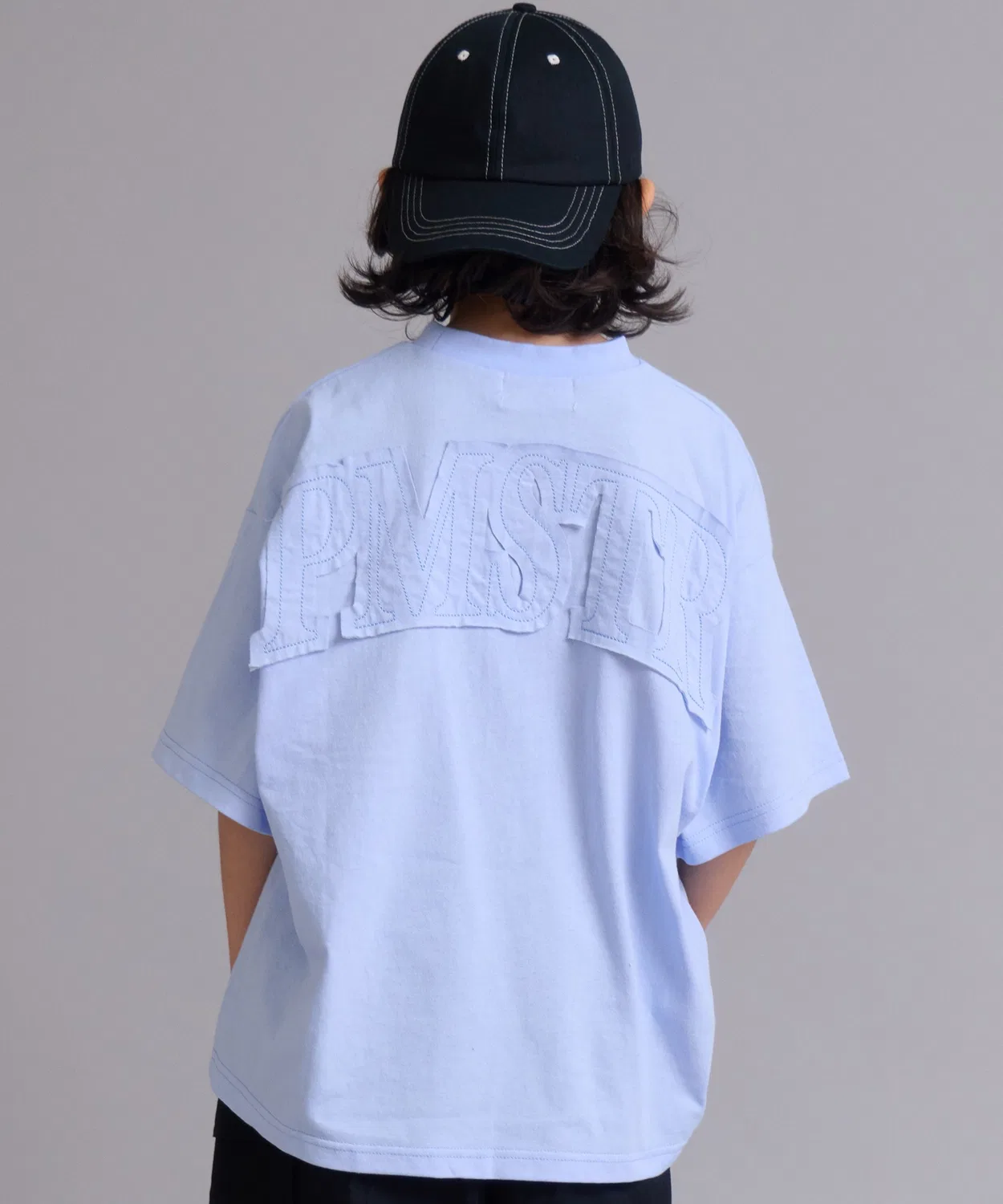 Детская футболка с длинным рукавомс вышивкой PAIRMANON STREET, Light Blue