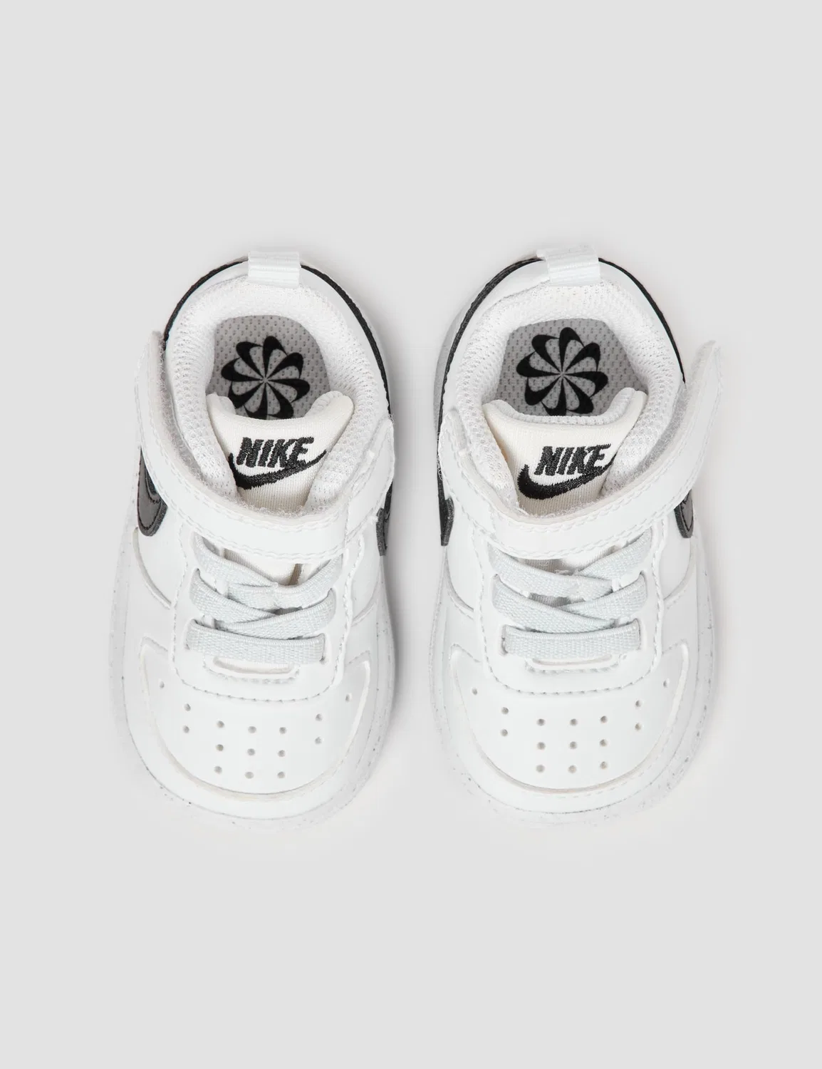 Детские кроссовки для мальчиков с шнуровкой и липучкой Court Borough Low Recraft NIKE, White Black — фото 3
