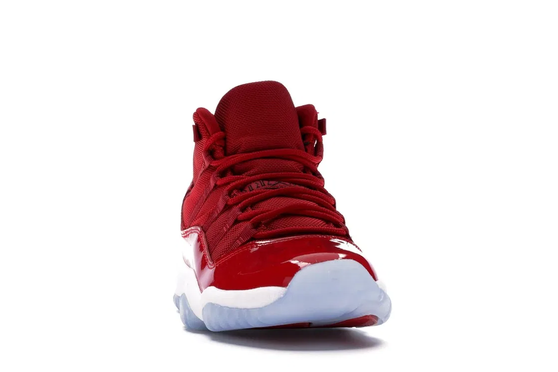 Детские кроссовки Lifestyle Jordan 11 Retro, Gym Red/Black-White — фото 2