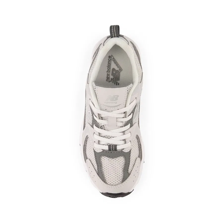 Кроссовки New Balance '530' серого цвета — фото 4