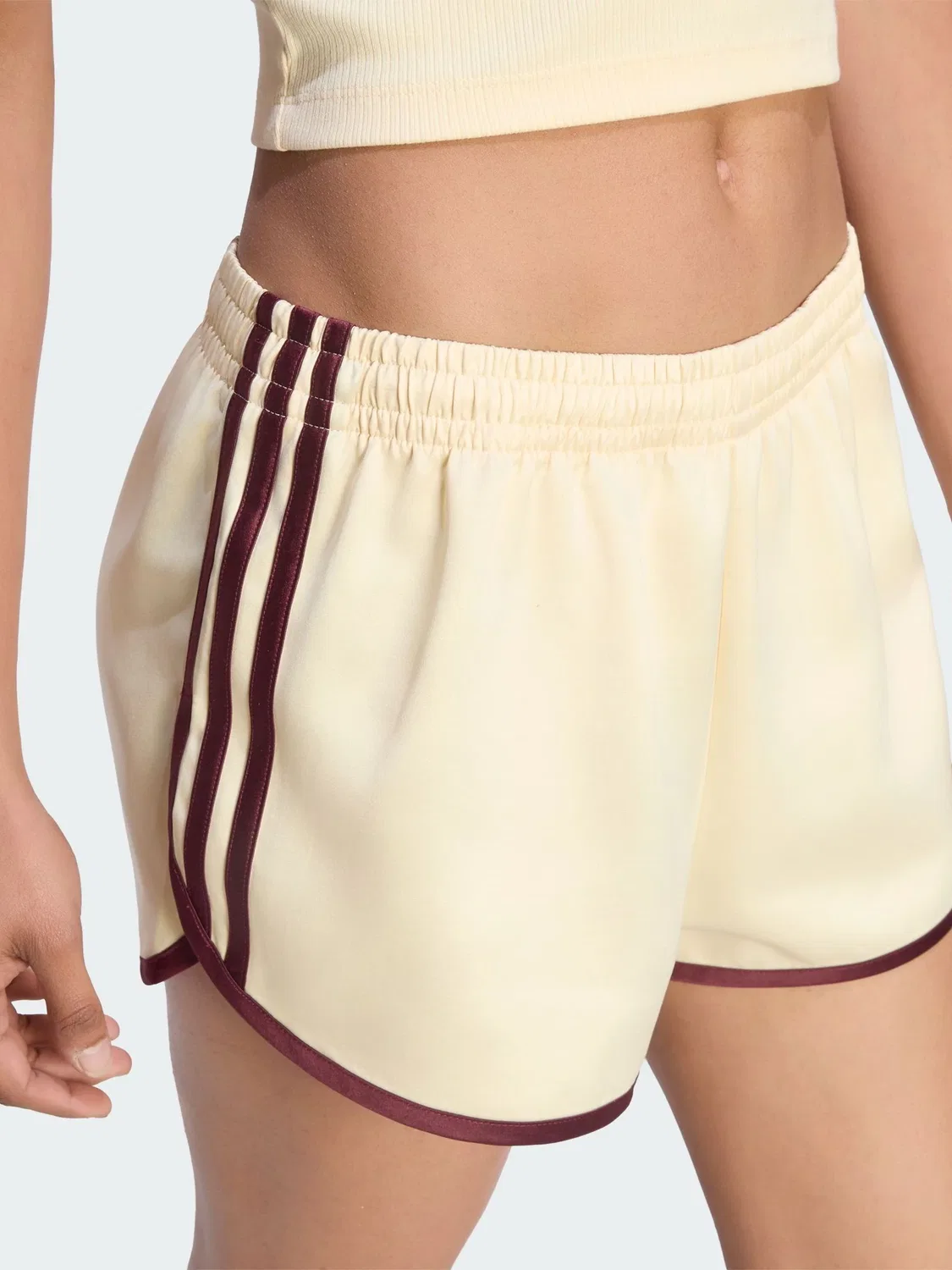 Шорты спринтерские с 3 полосками, satin, adidas Originals, кремовый — фото 4