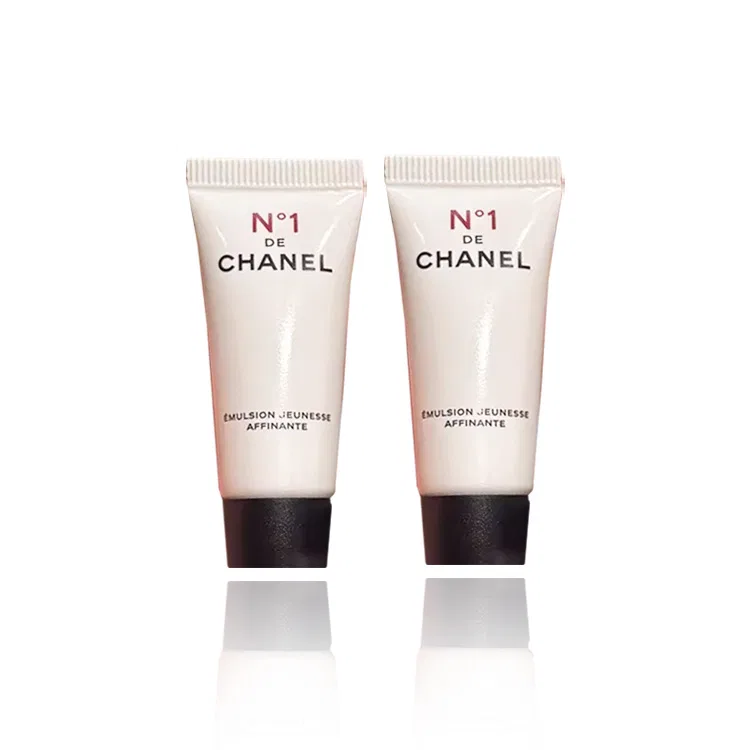 Набор пробников лосьона-концентрата No. 1 Red Mountain Camellia Revitalizing Lotion, CHANEL, 5 мл*5 — фото 4