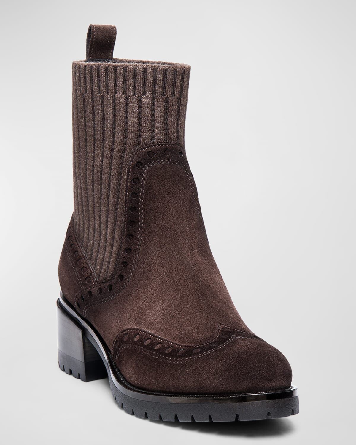 Трикотажные замшевые ботильоны Ferret в стиле броги Santoni, цвет Brown — фото 2