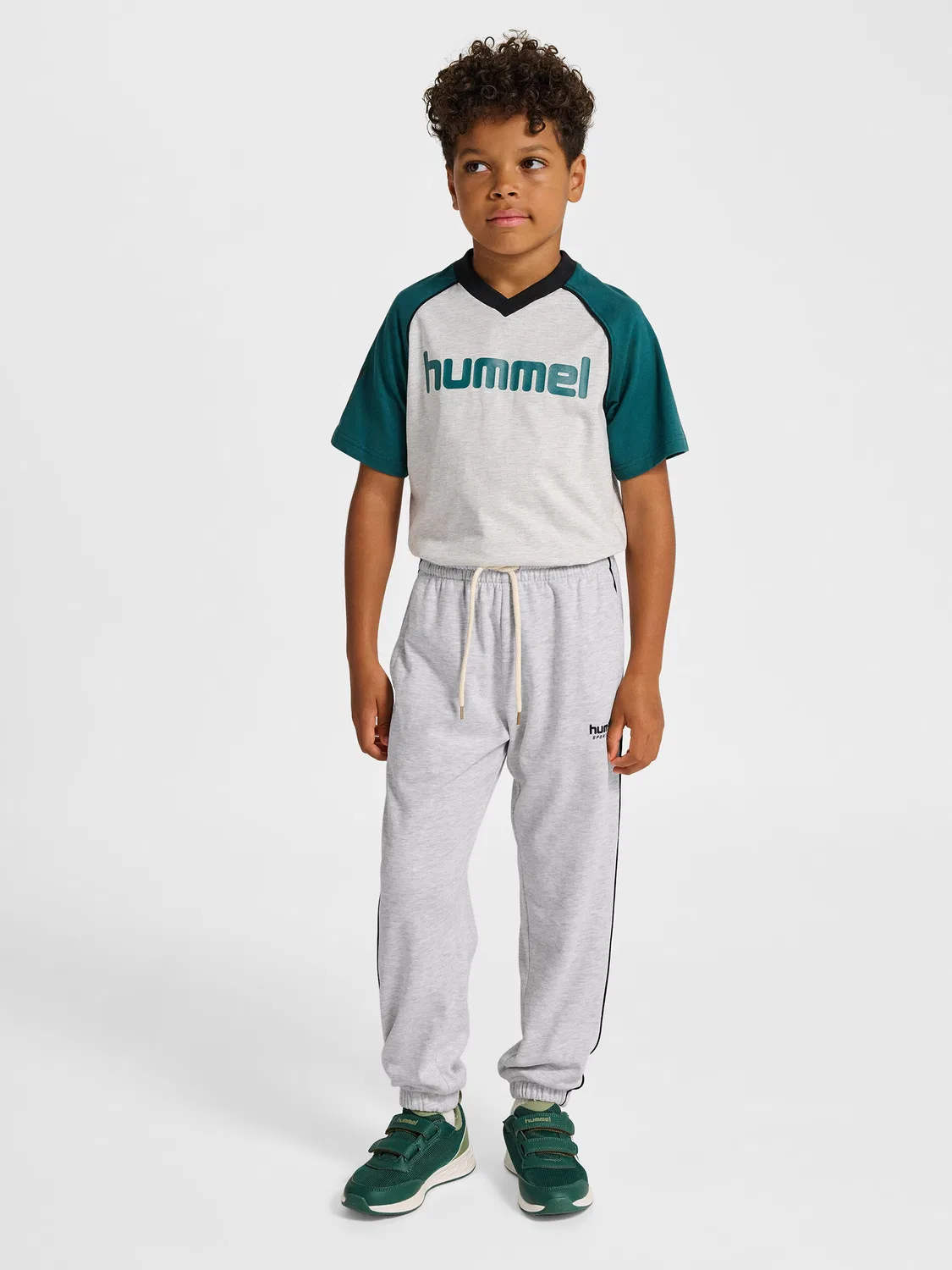 Детские спортивные брюки свободного кроя с регулируемой талией Hmljr Loose Hummel, Grau Schwarz — фото 3