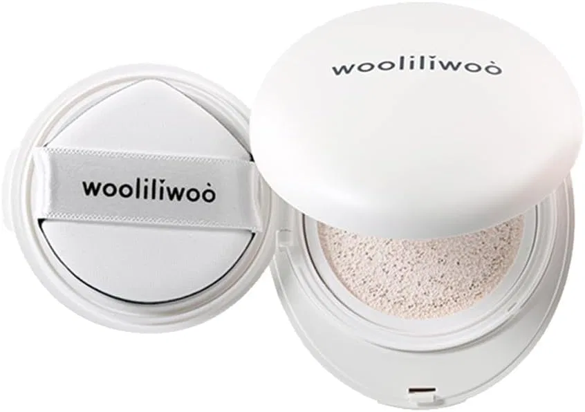 Солнцезащитный кушон WOOLILIWOO Egg Sun Cushion, 16 г, бежевый