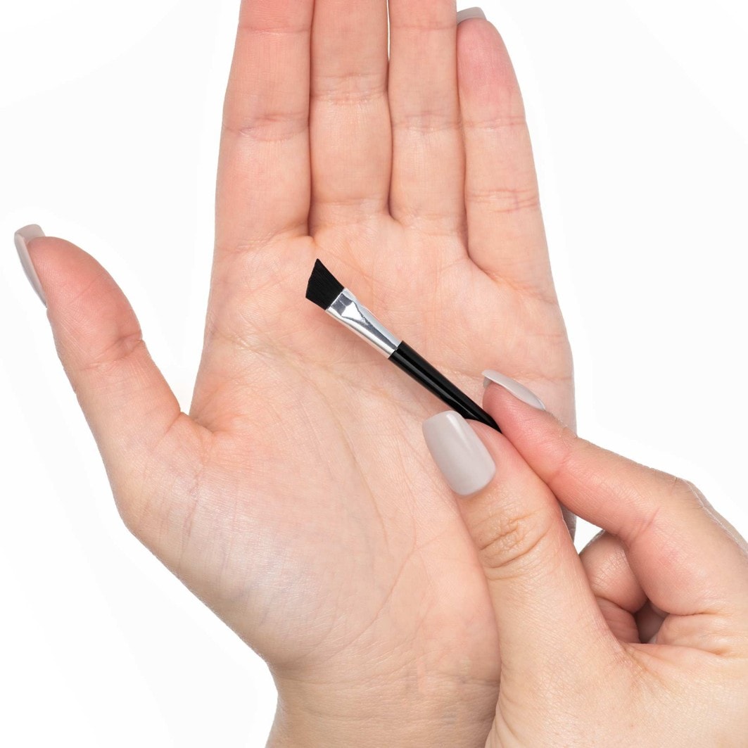 Кисть для лица eye brow brush Artdeco, количество 1 шт. — фото 3