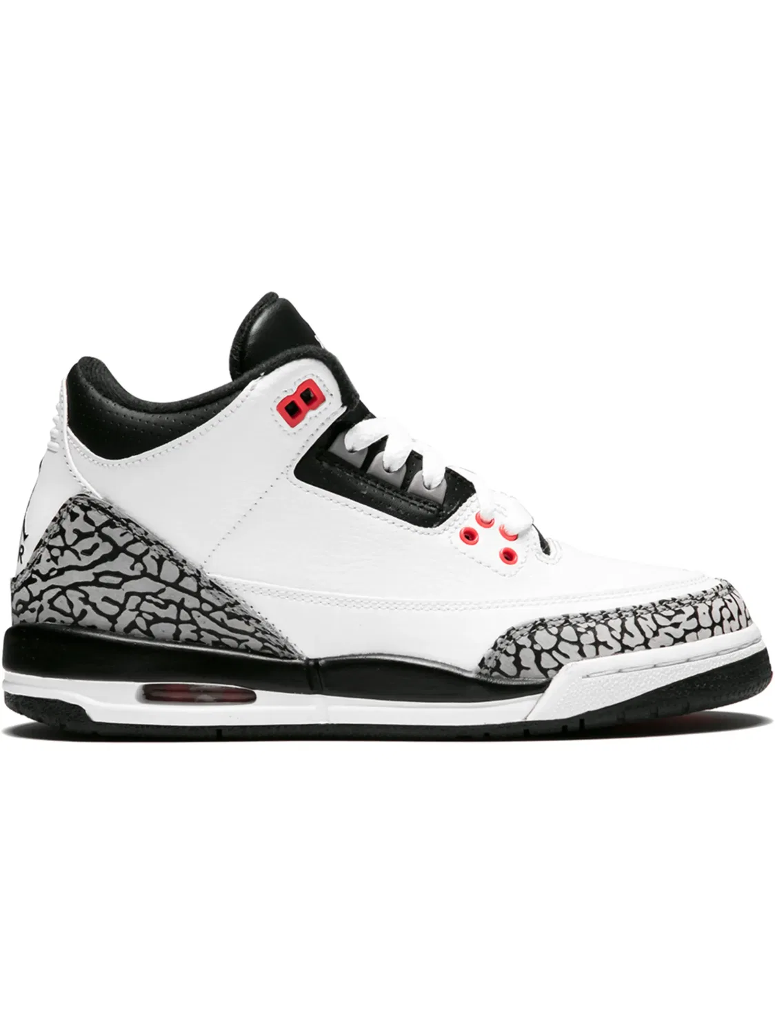 Кроссовки Air Jordan 3 Retro BG Infrared 23